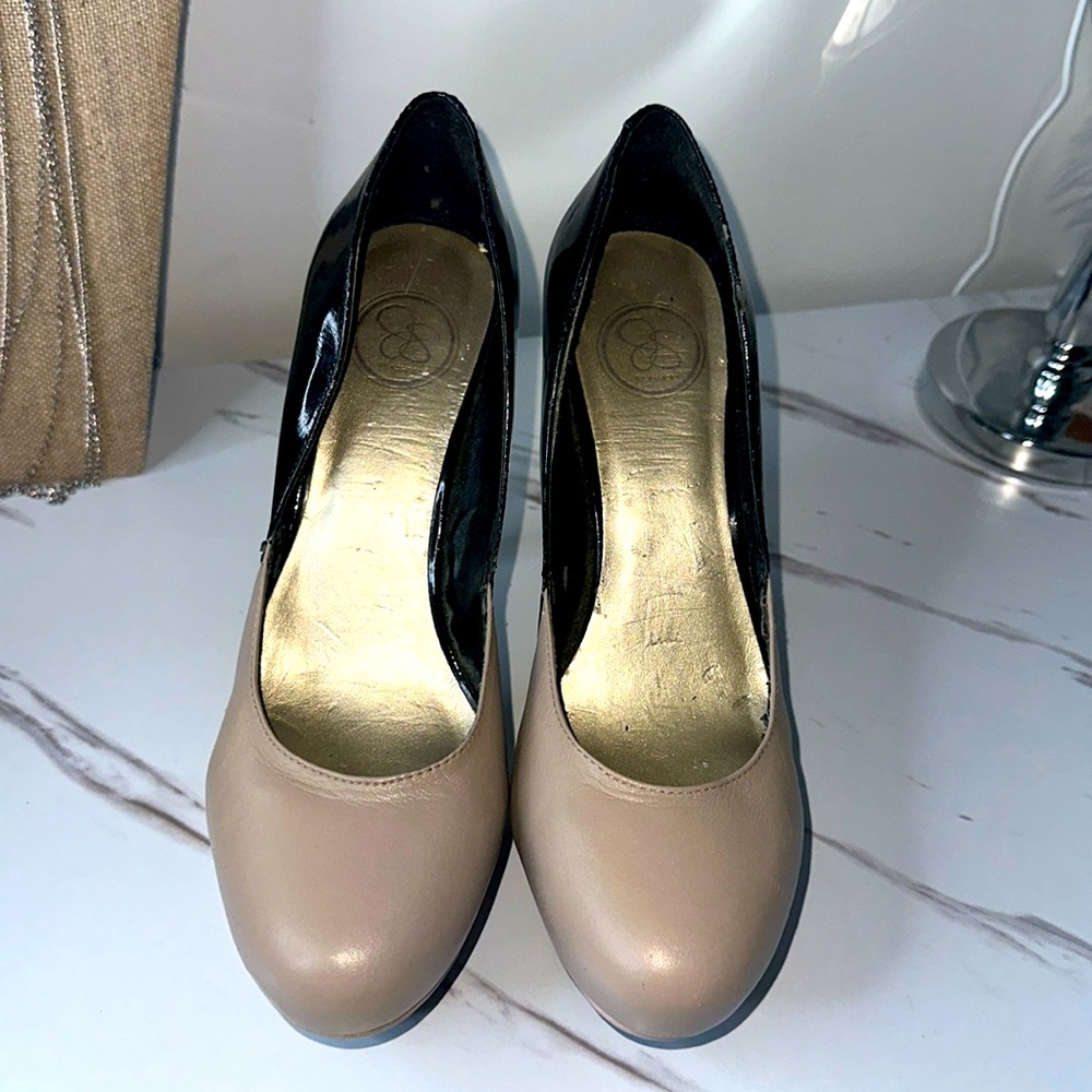 Jessica Simpson heels, a 9 1/2. Matte nude, Glossy patent leather black.
